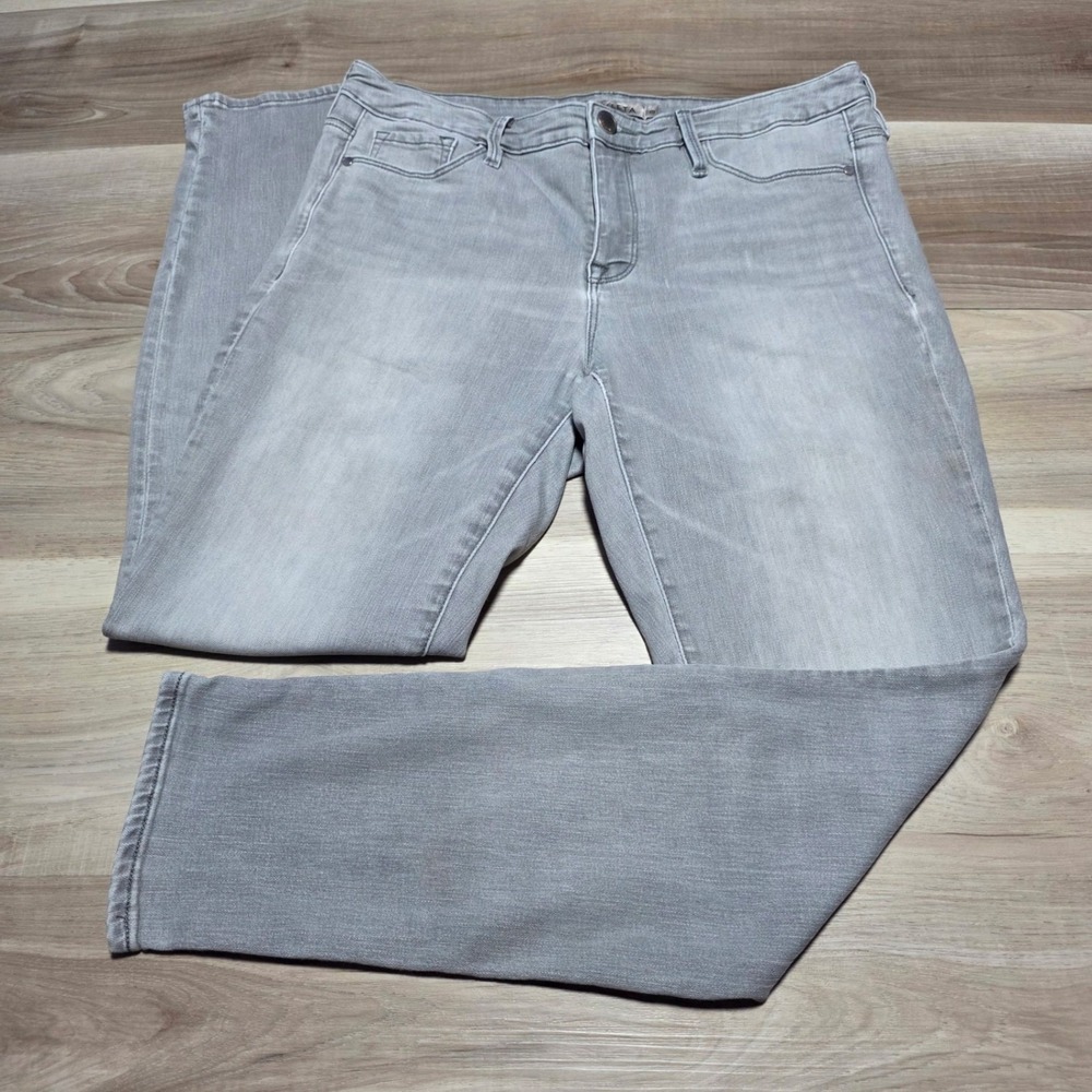 Athleta Light Gray Women's Straight Leg Jeans